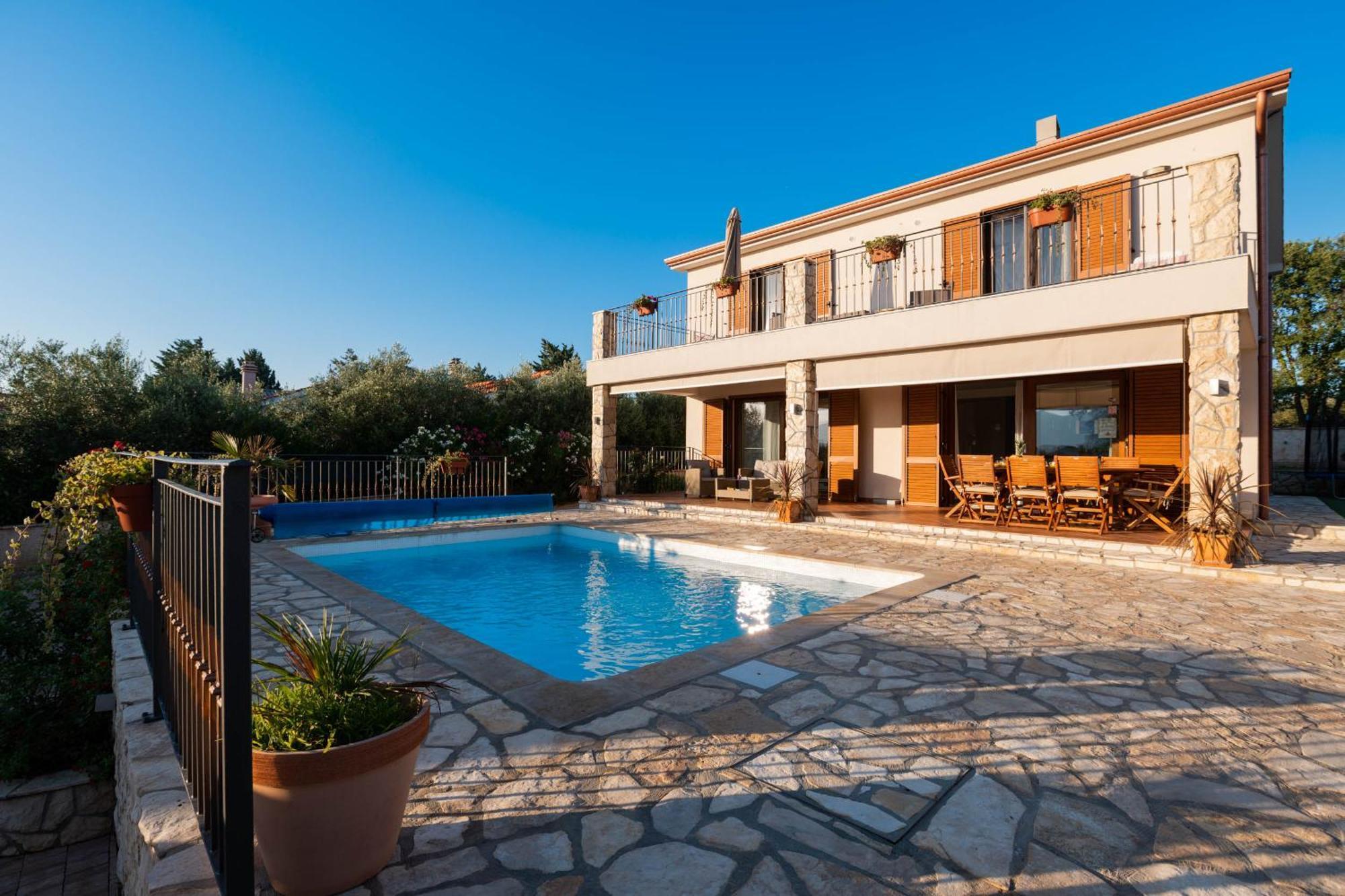Villa Sara - Perfect Family Holiday Brzac Exterior photo