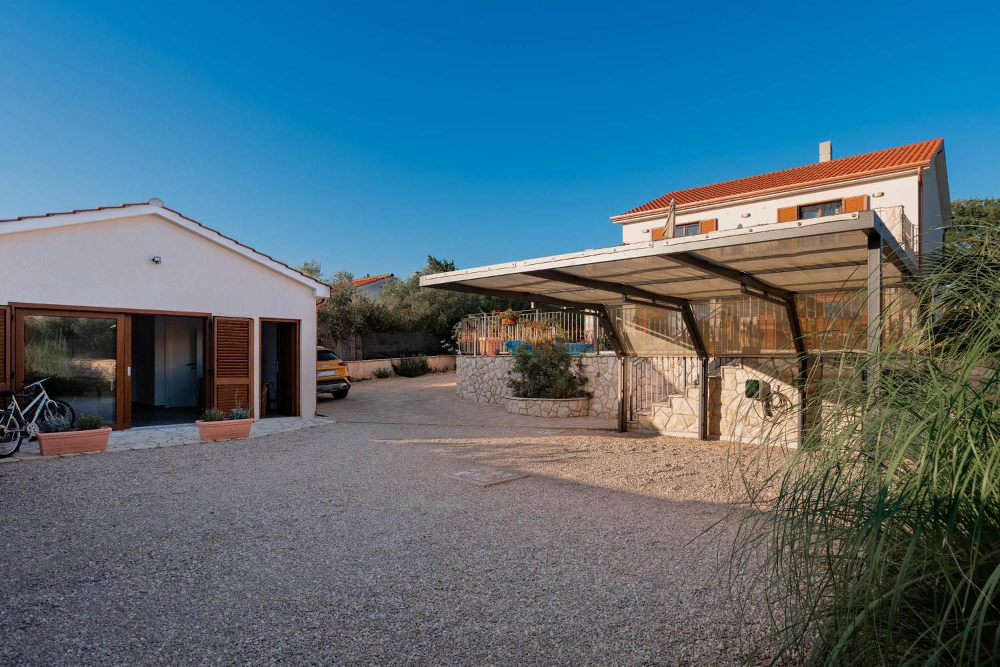 Villa Sara - Perfect Family Holiday Brzac Exterior photo